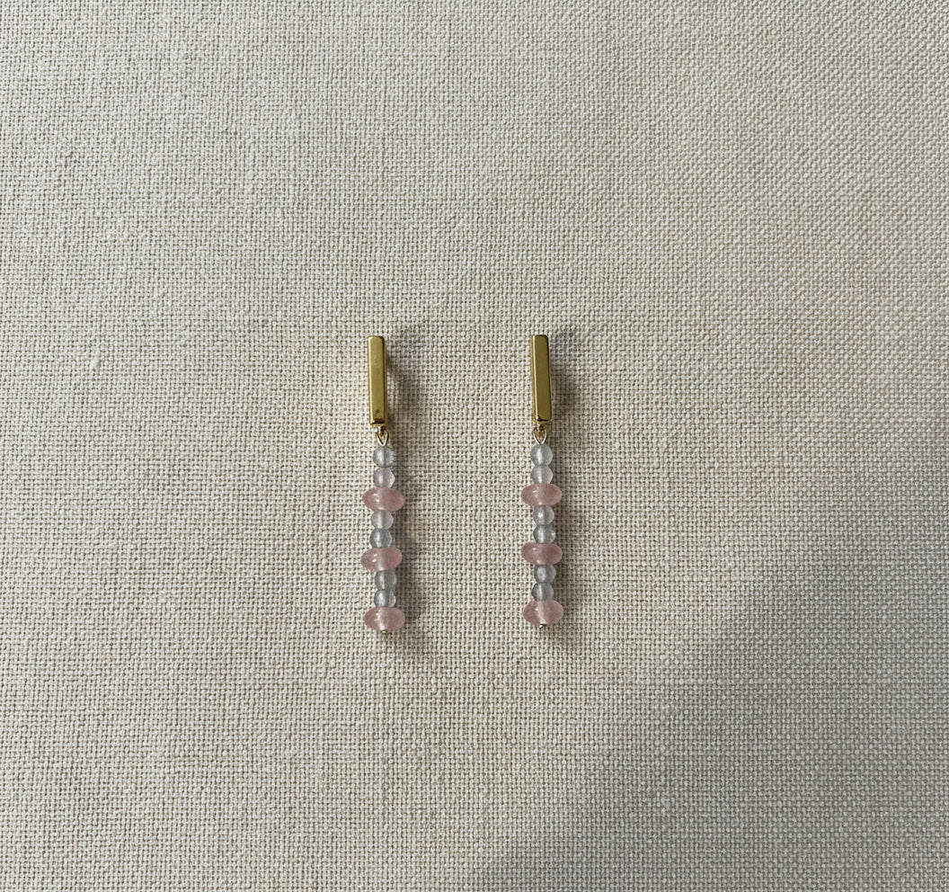 Fluorite and gold earrings 