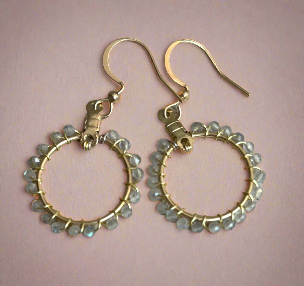 Aura Hoops